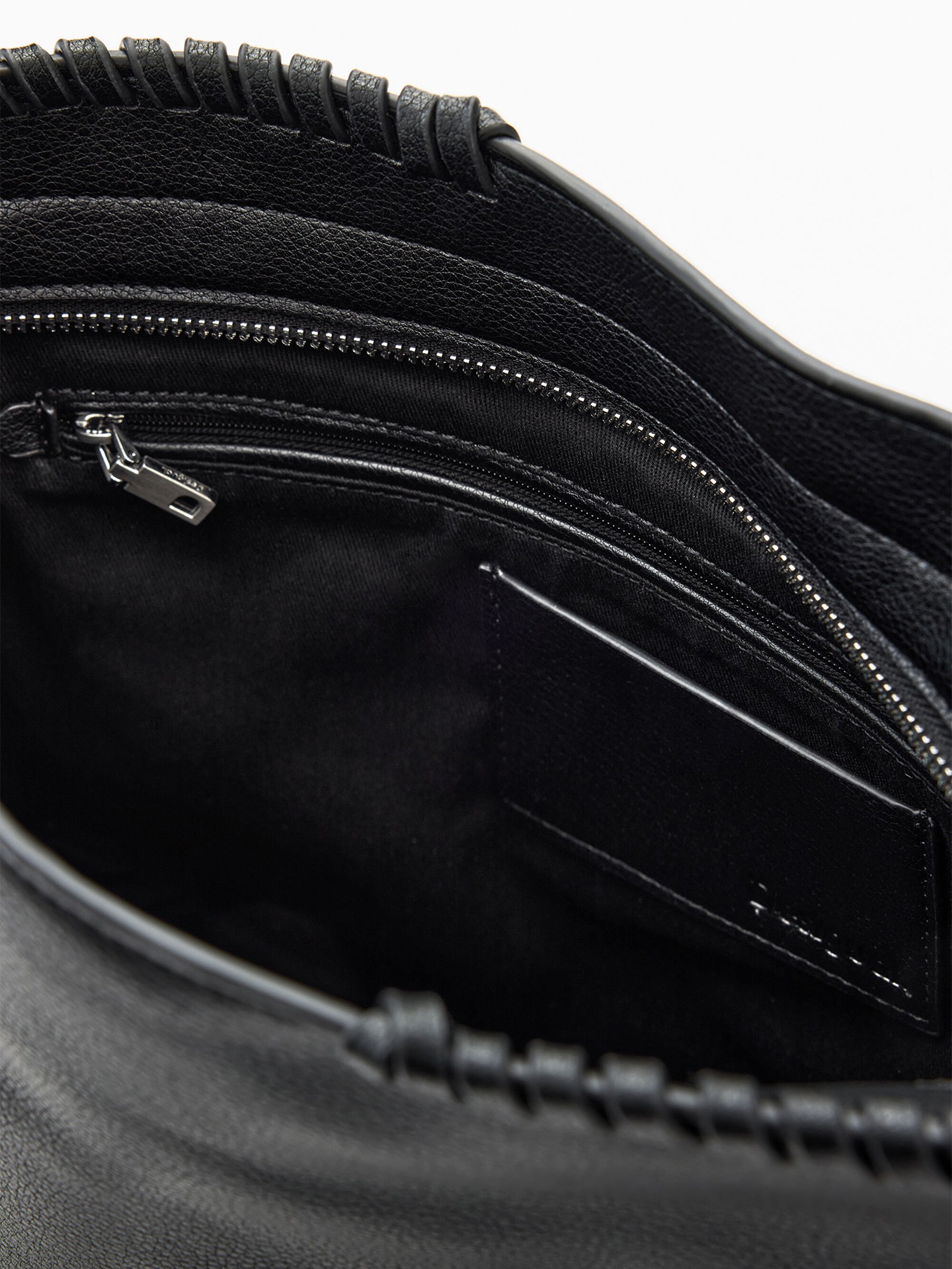 Mala de Ombro Efeito Pele com Detalhes