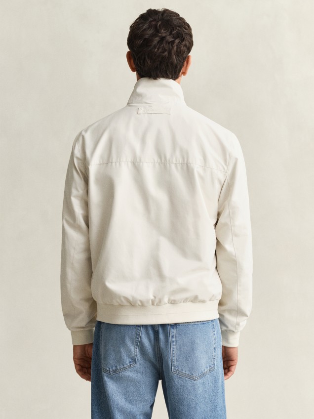 Blusão com Gola Subida