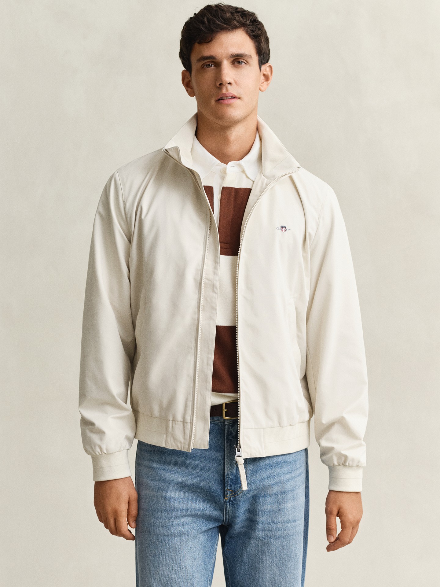 Blusão com Gola Subida