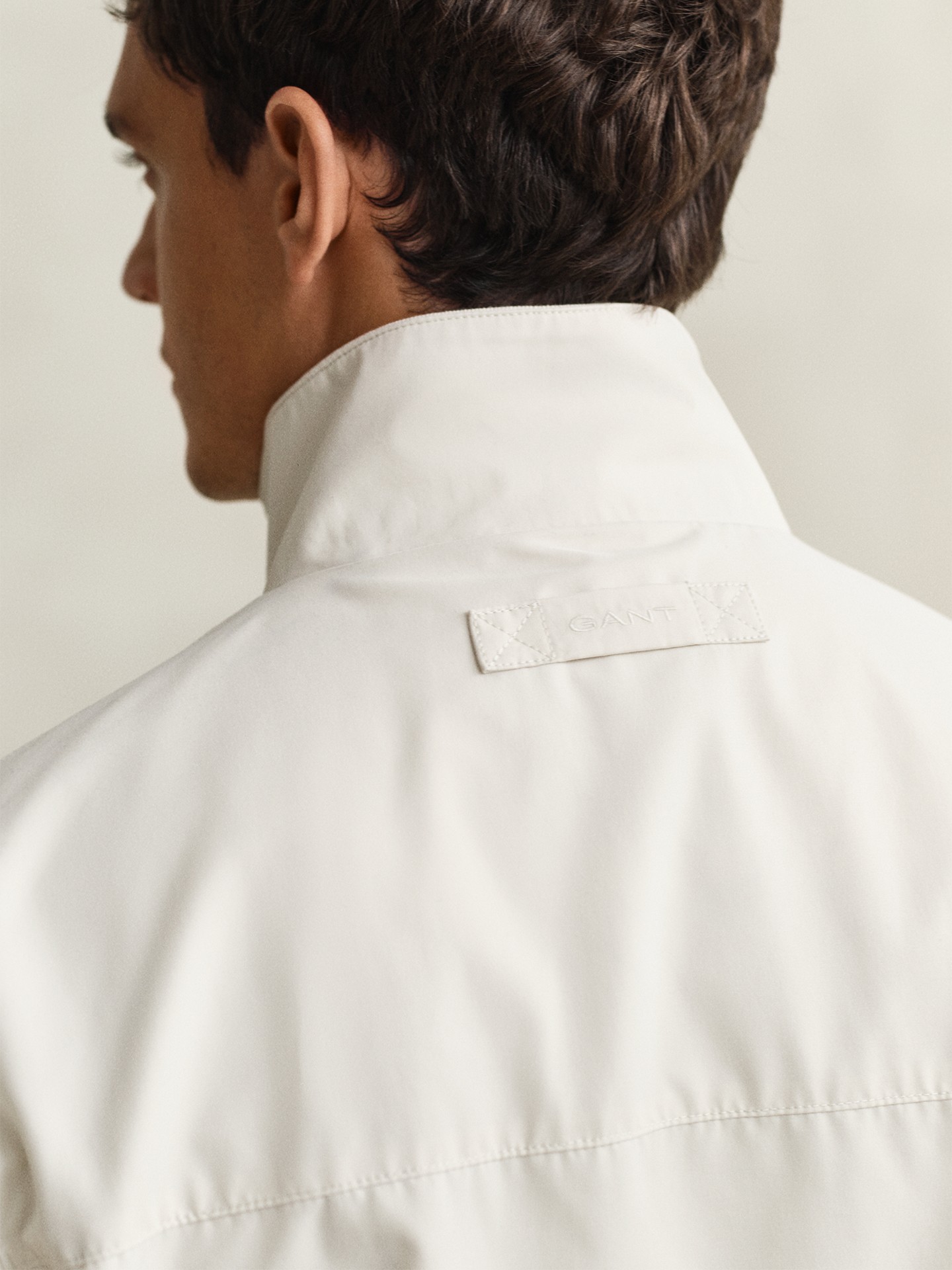 Blusão com Gola Subida