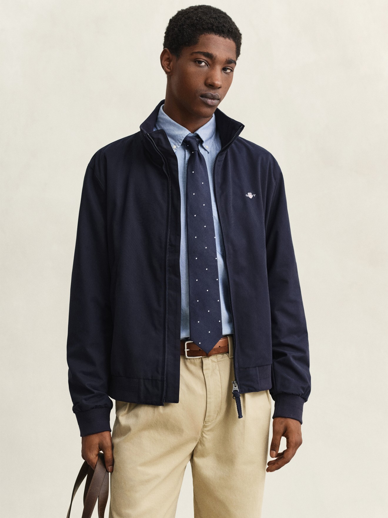 Blus�o com Gola Subida