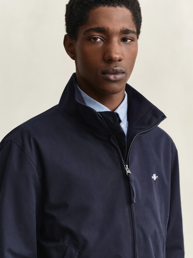 Blusão com Gola Subida