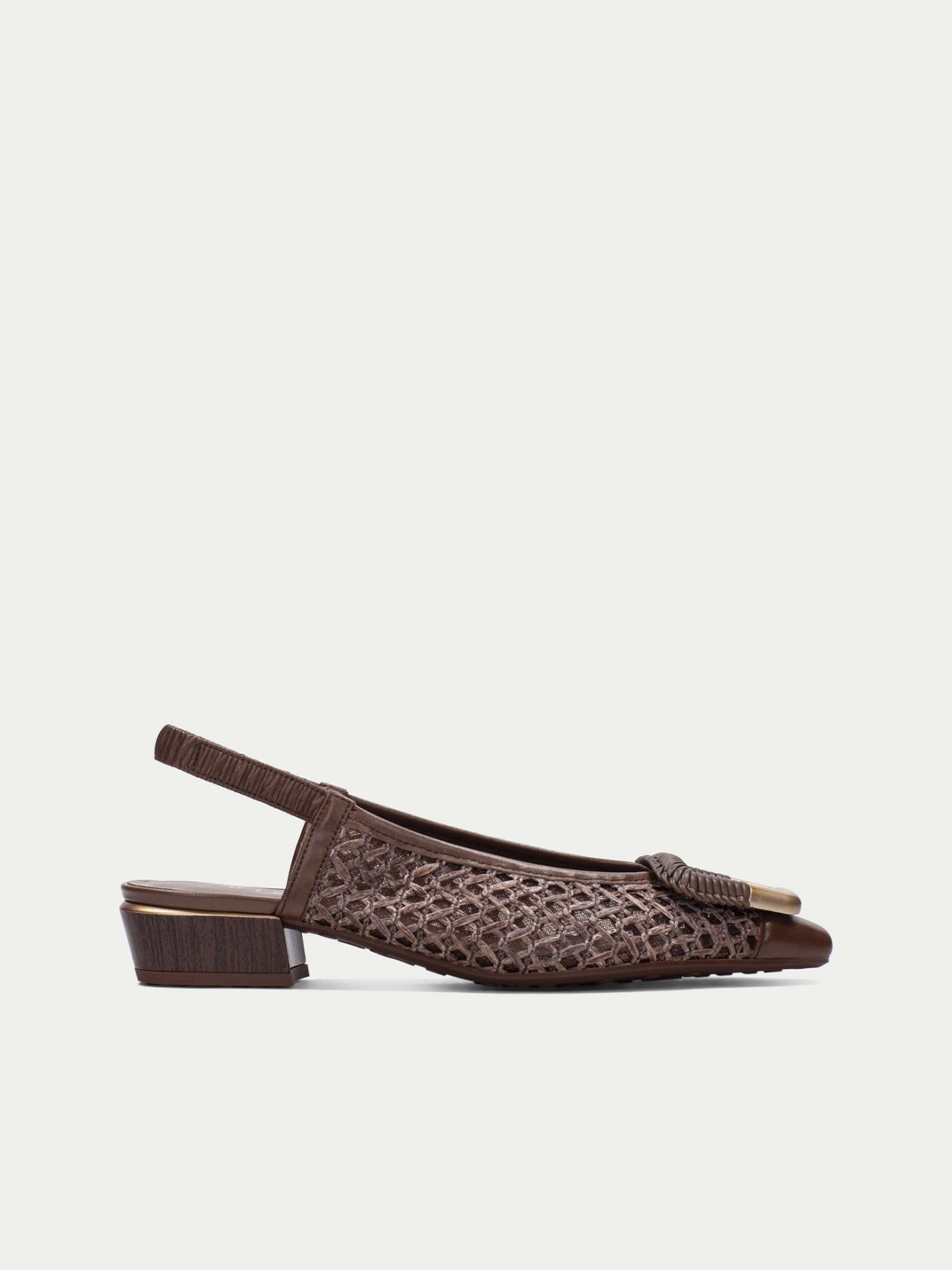 Sapatos Slingback em Pele