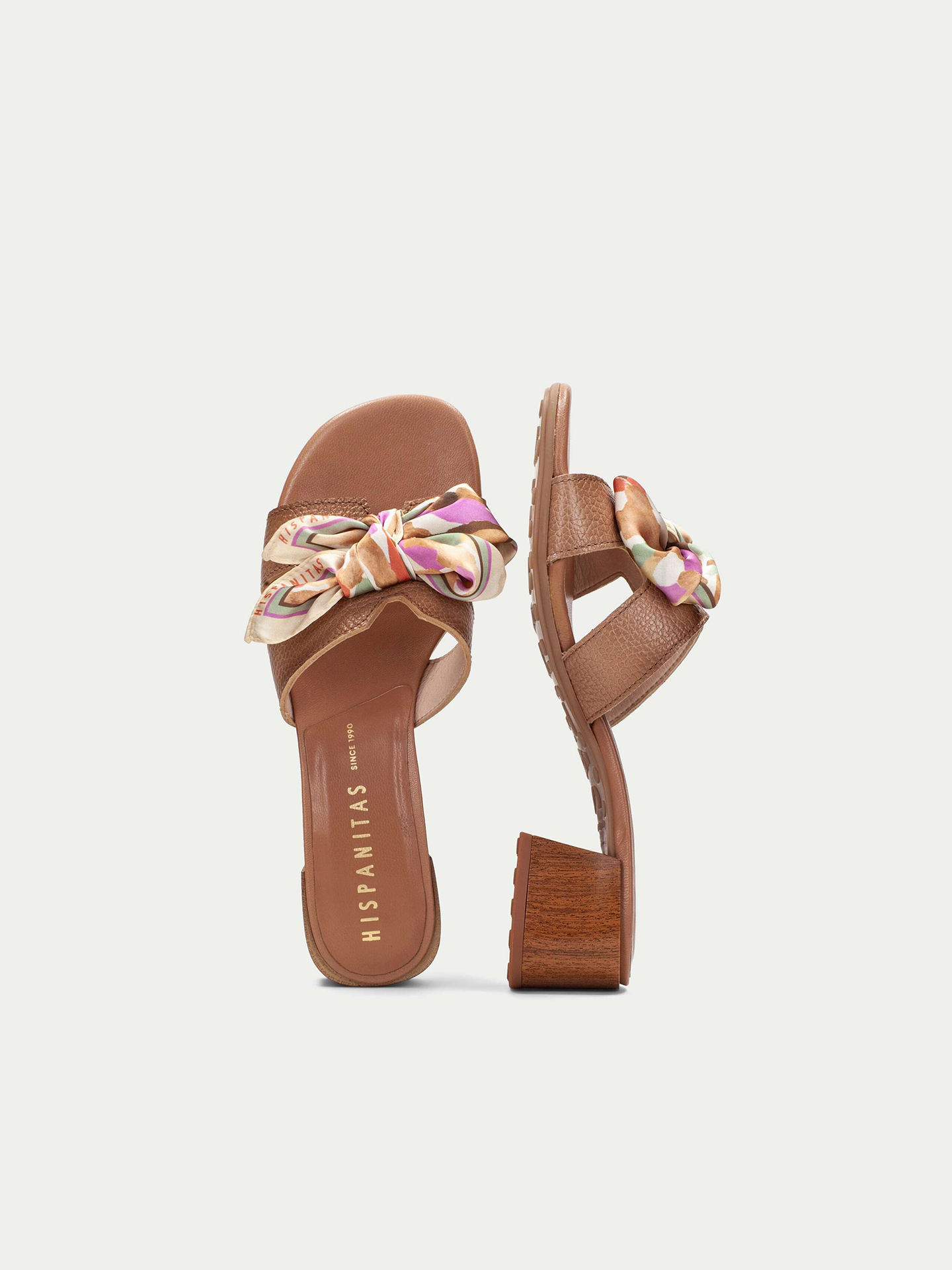 Sandálias Mule em Pele