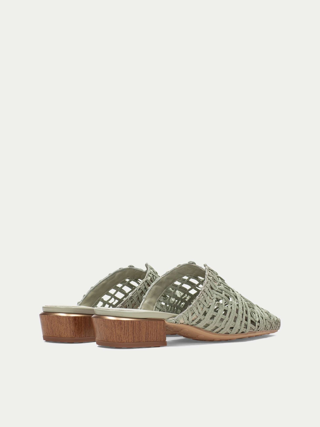 Chinelas Mules Entran�ados