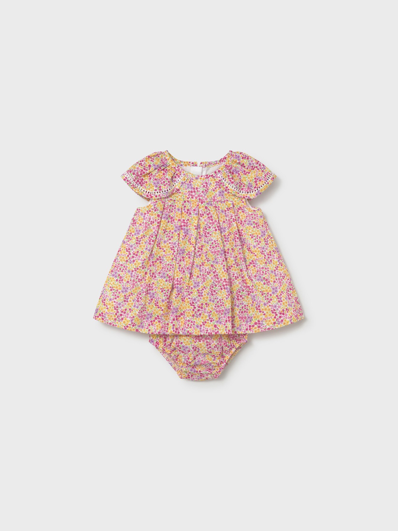 Conjunto de Vestido e Tapa-Fraldas