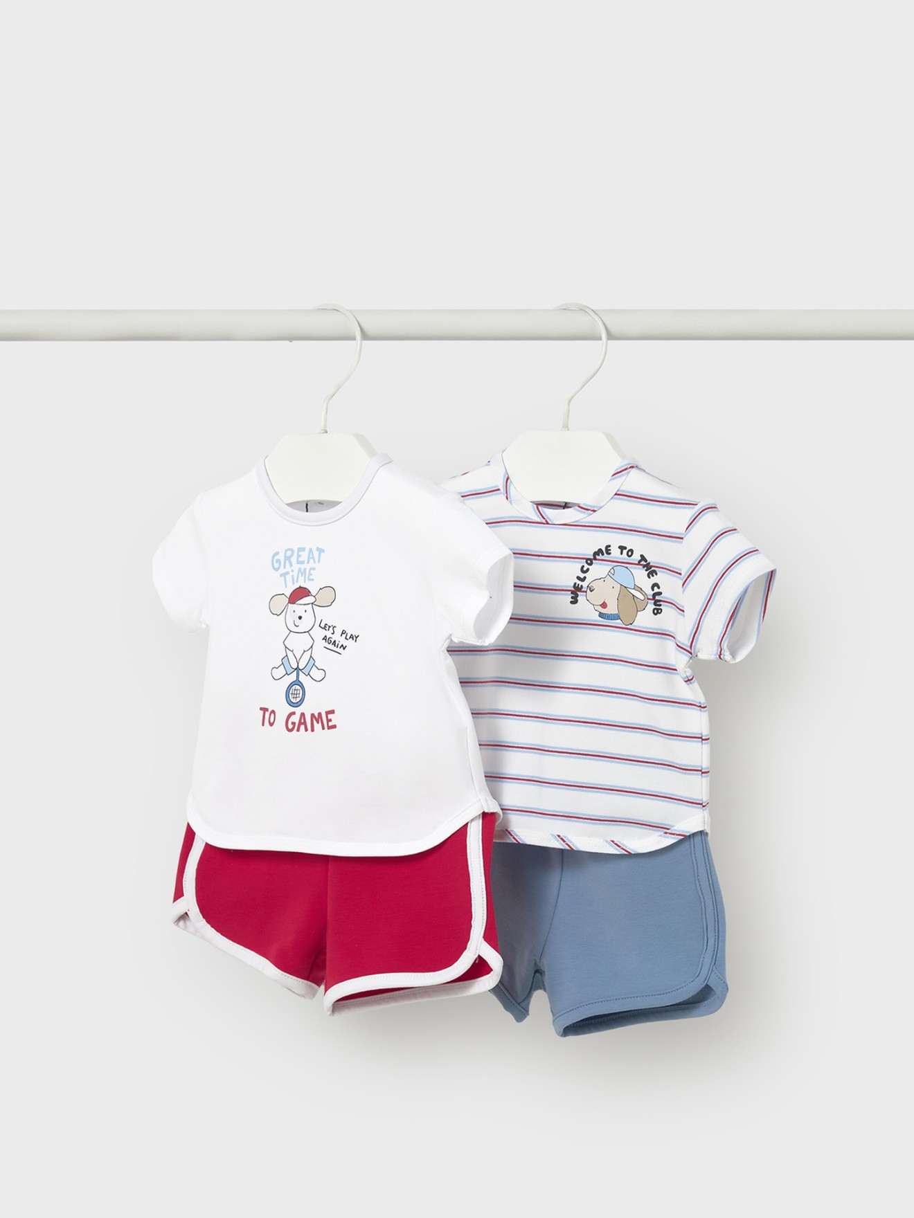 Conjunto Duplo de T-shirt e Cal��es