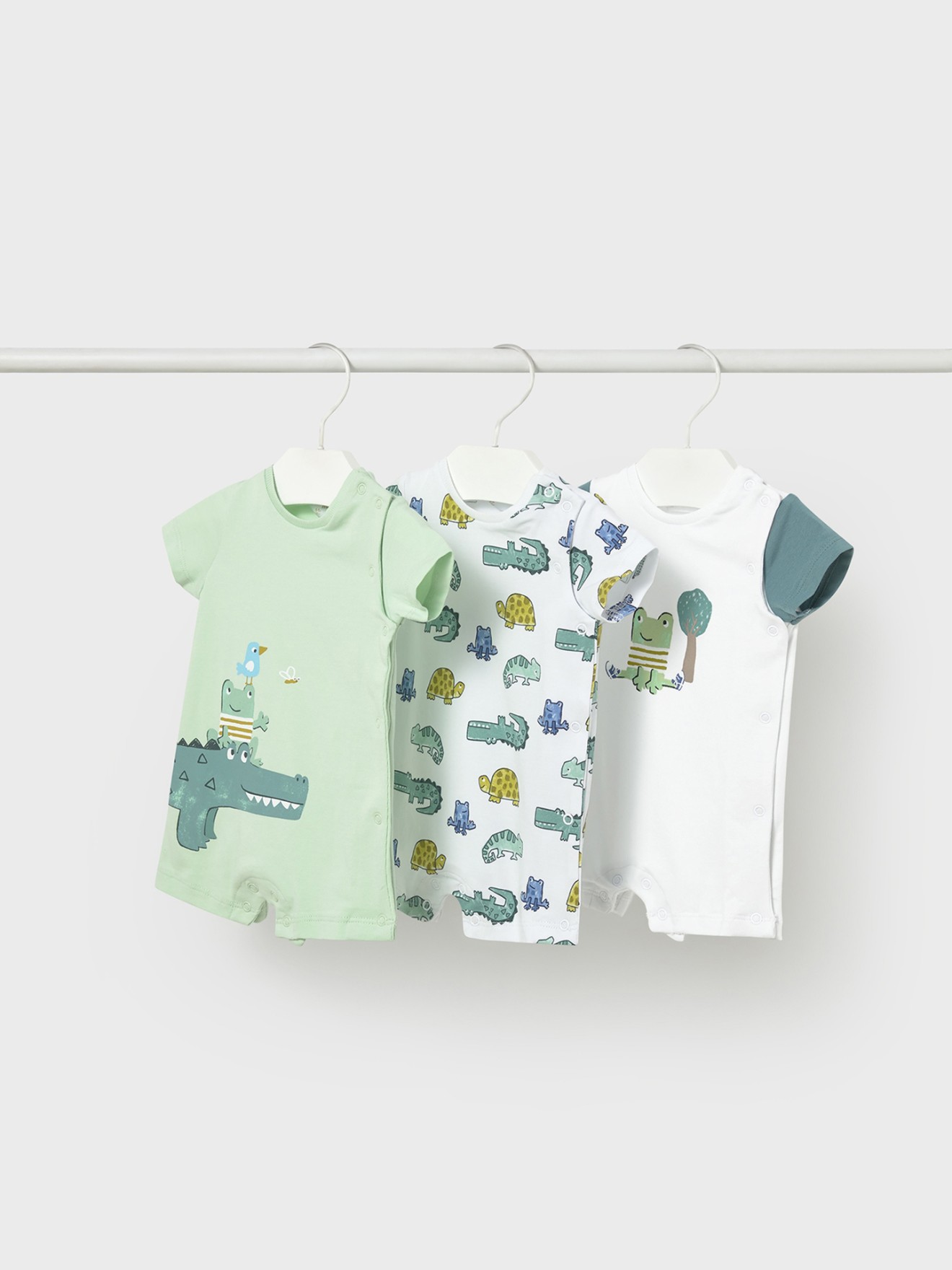 Conjunto de 3 Babygrows Curtos