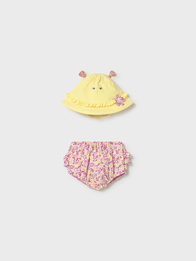 Conjunto de Cueca de Banho e Chap�u