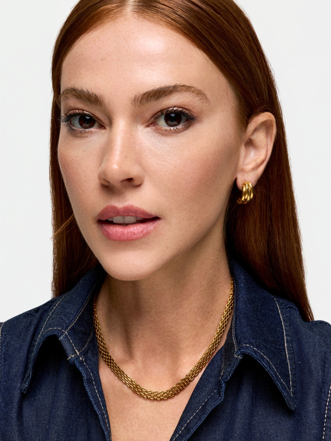 Brincos Meia Argola Serene