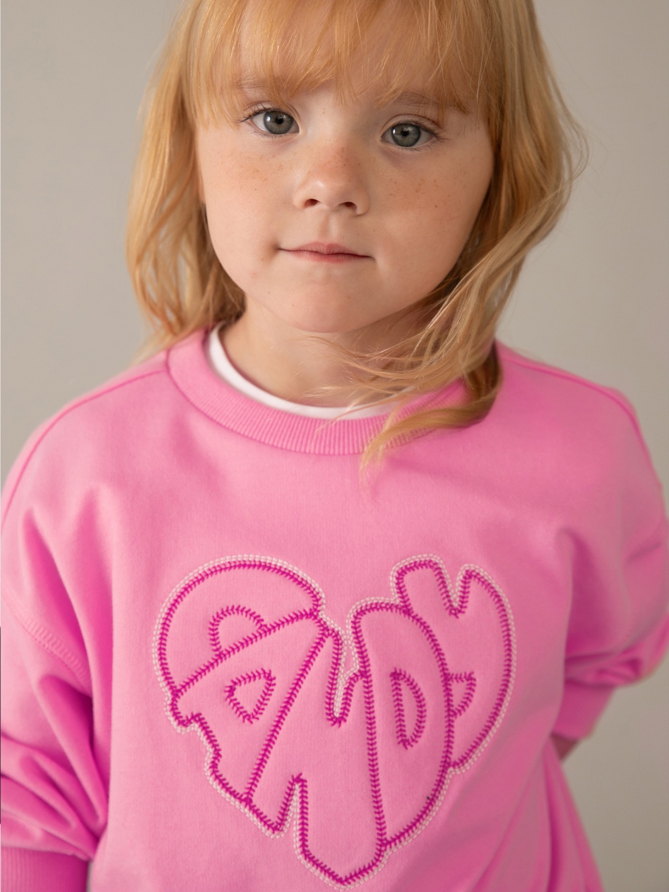 Sweatshirt com Bordado Frontal