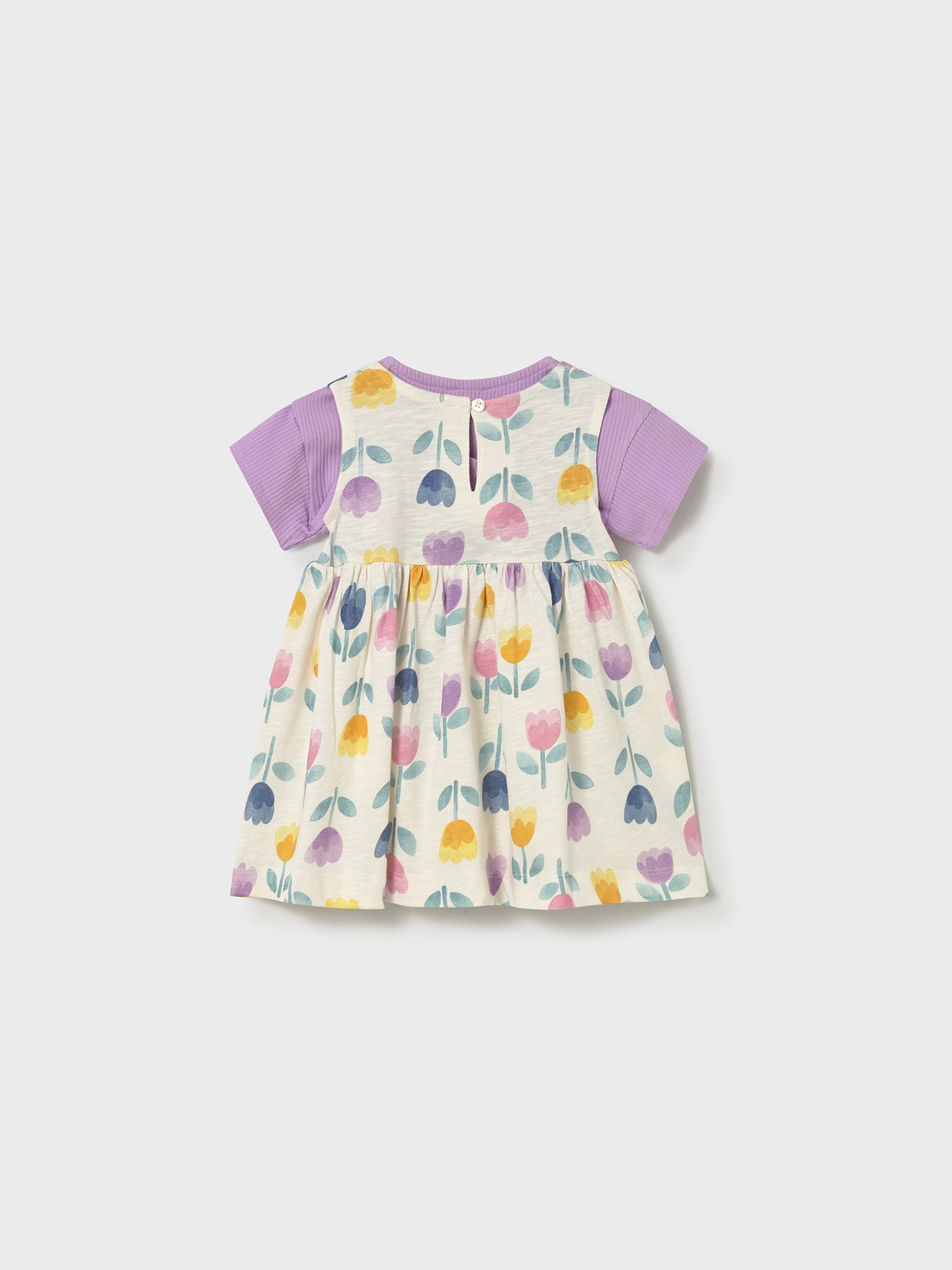 Conjunto de Vestido e T-shirt