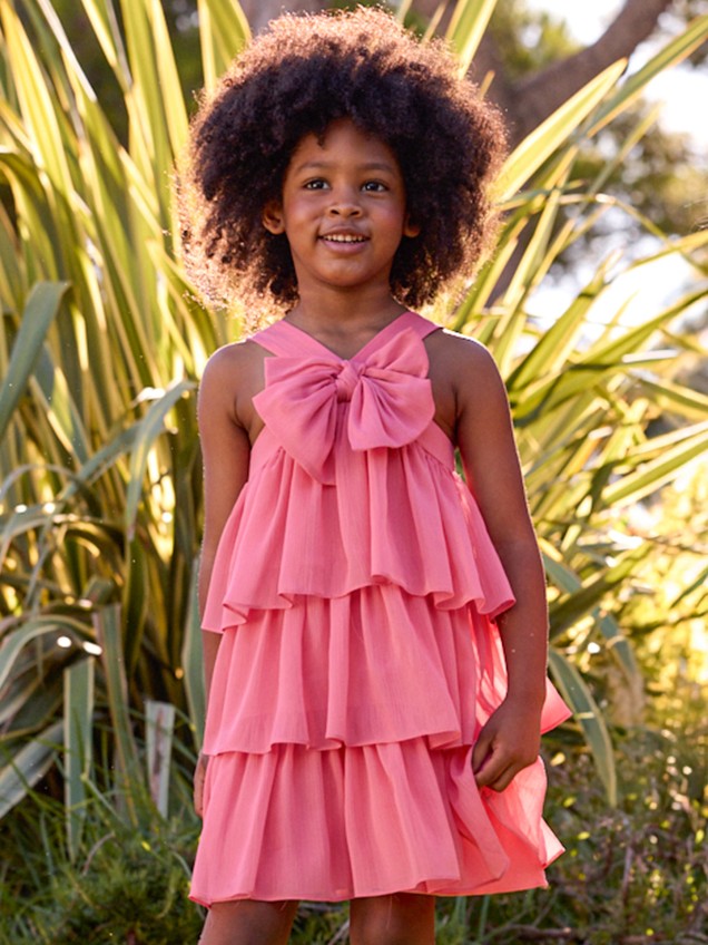 Vestido com Folhos e La�o