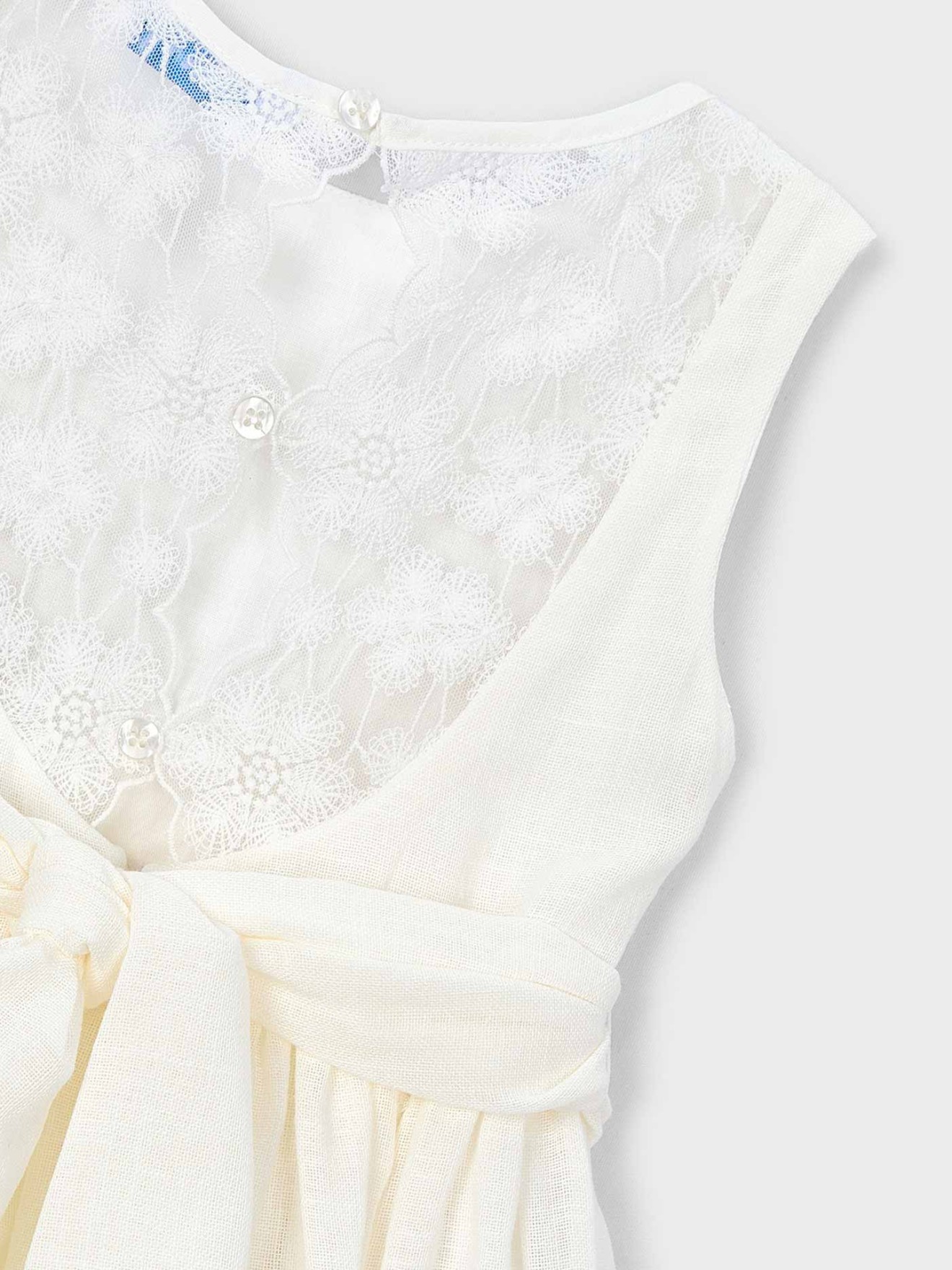 Vestido de Cerim�nia com Renda