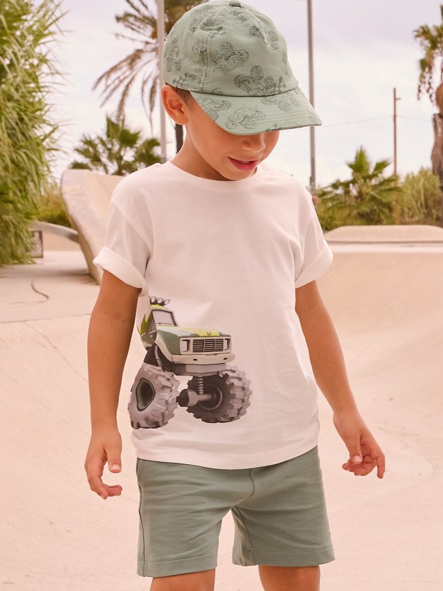 Conjunto de T-shirt e Calções