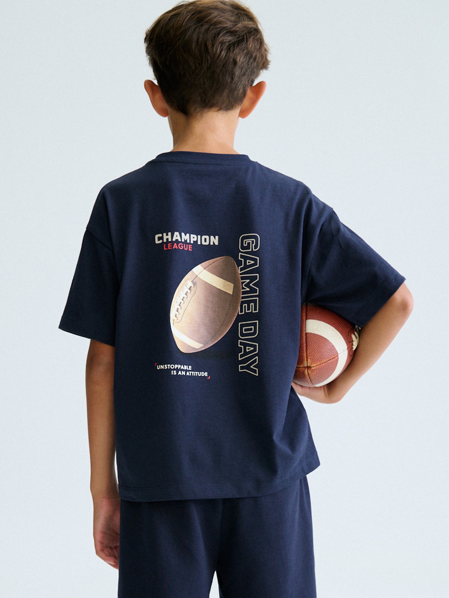 Conjunto Desportivo de T-shirt e Calções