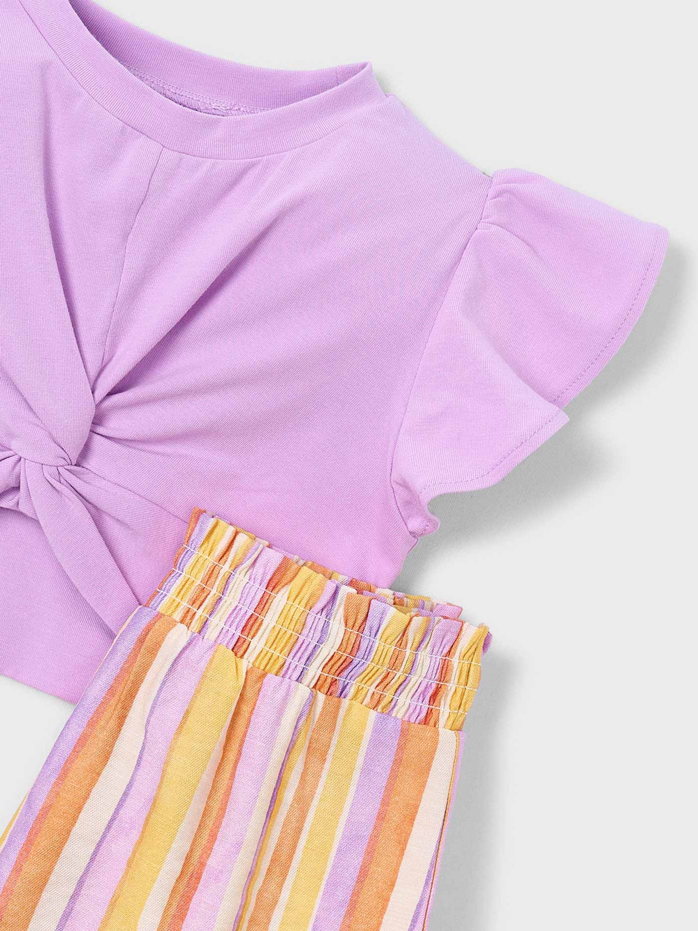 Conjunto de T-shirt e Calções