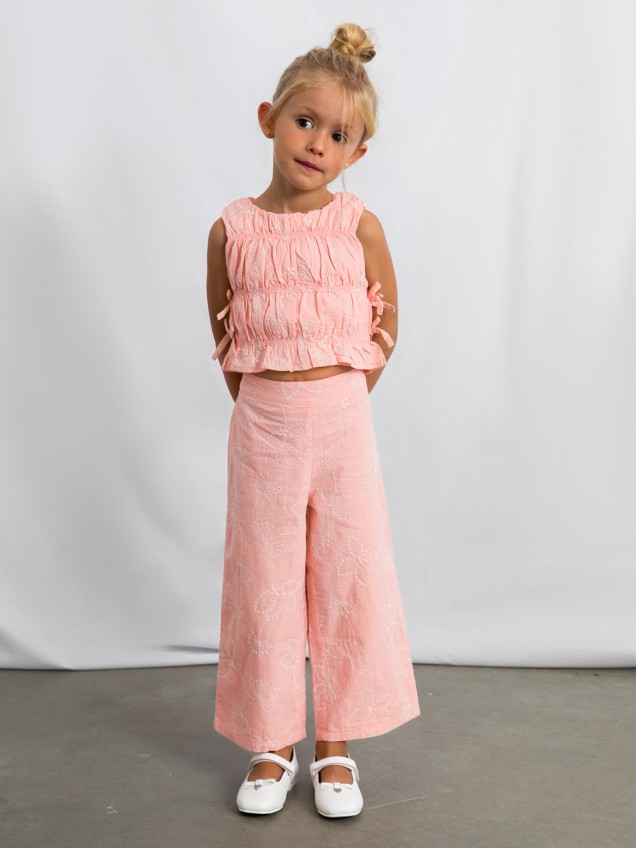 Conjunto de Top Franzido e Cal�as Largas