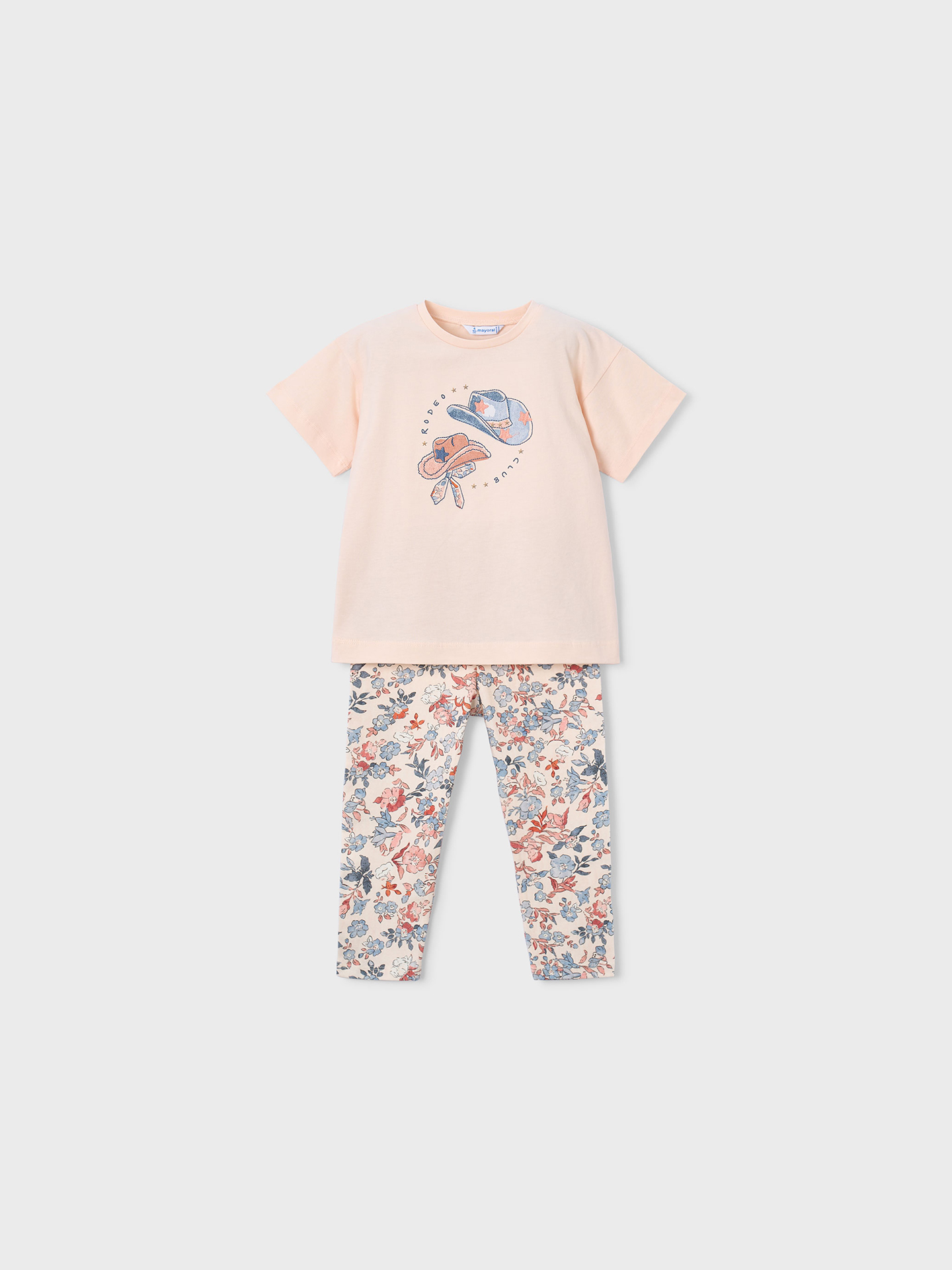 Conjunto de T-shirt e Leggings