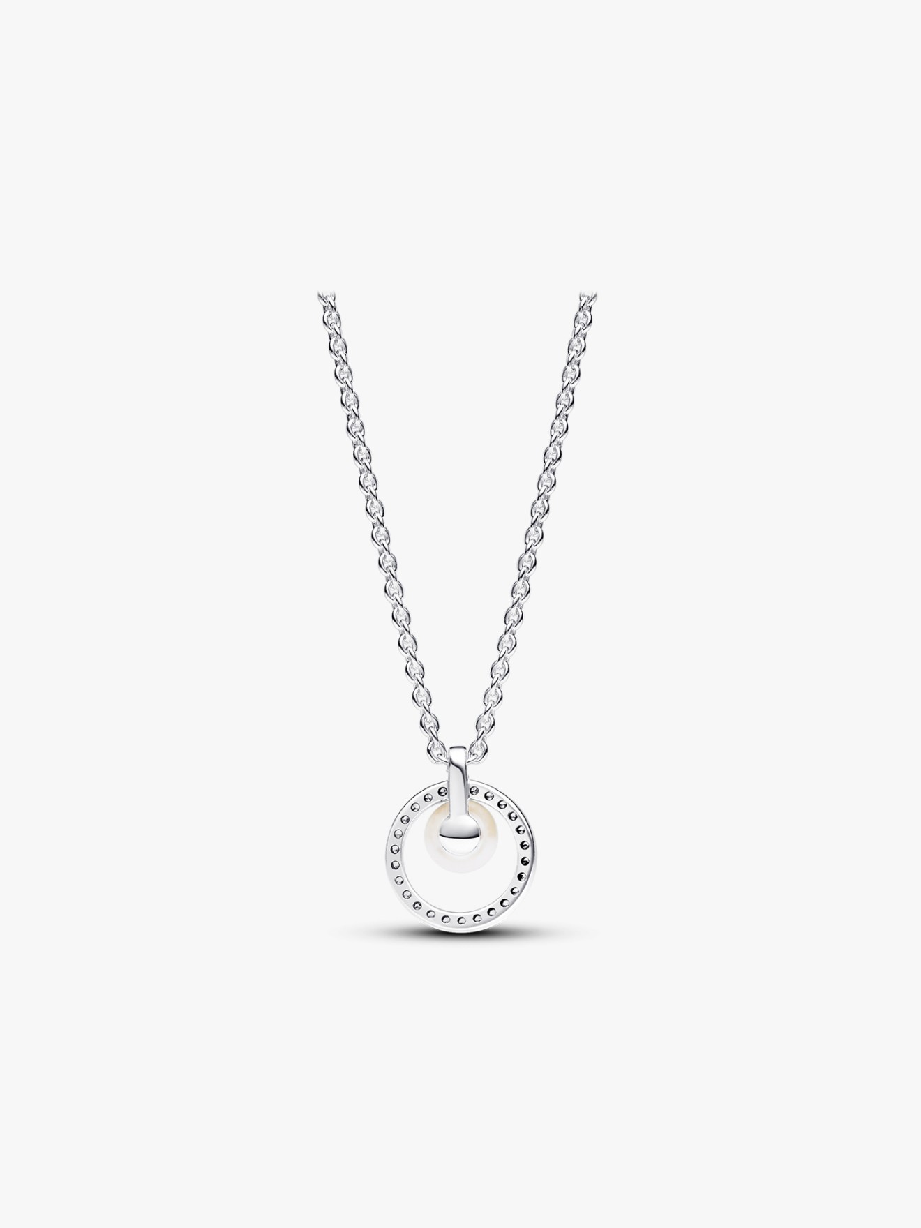 Colar Treated Freshwater Cultured Pearl & Pav�