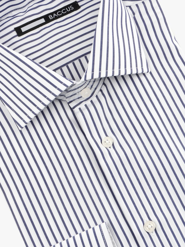 Camisa de Manga Comprida às Riscas