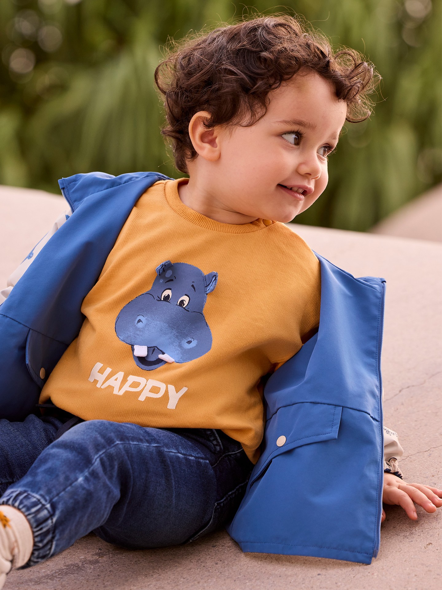 Sweatshirt com Estampado de Hipopótamo