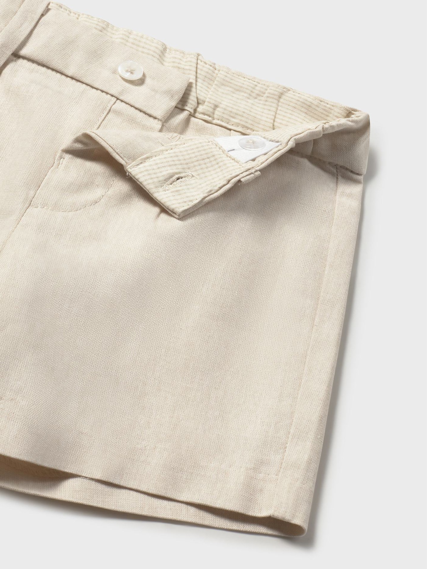 Calções com Cintura Ajustável