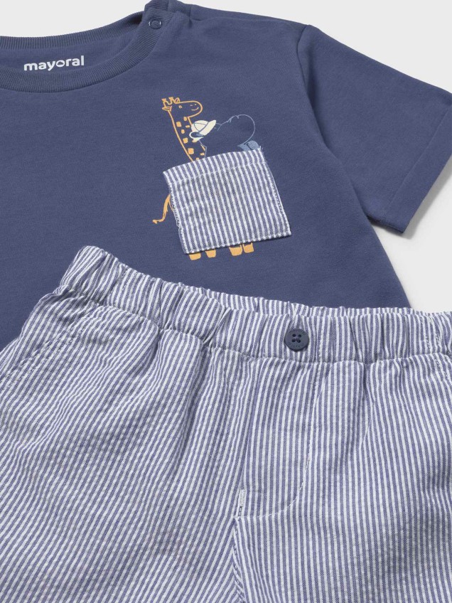 Conjunto de T-shirt e Calções