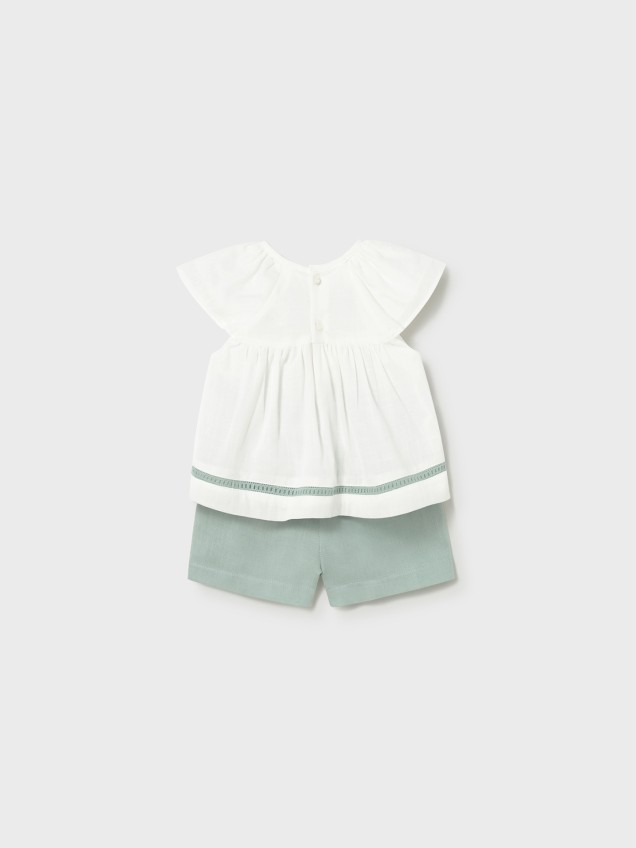 Conjunto de Blusa e Calções