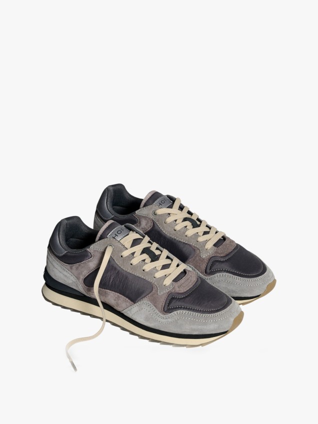 Sapatilhas City em Pele