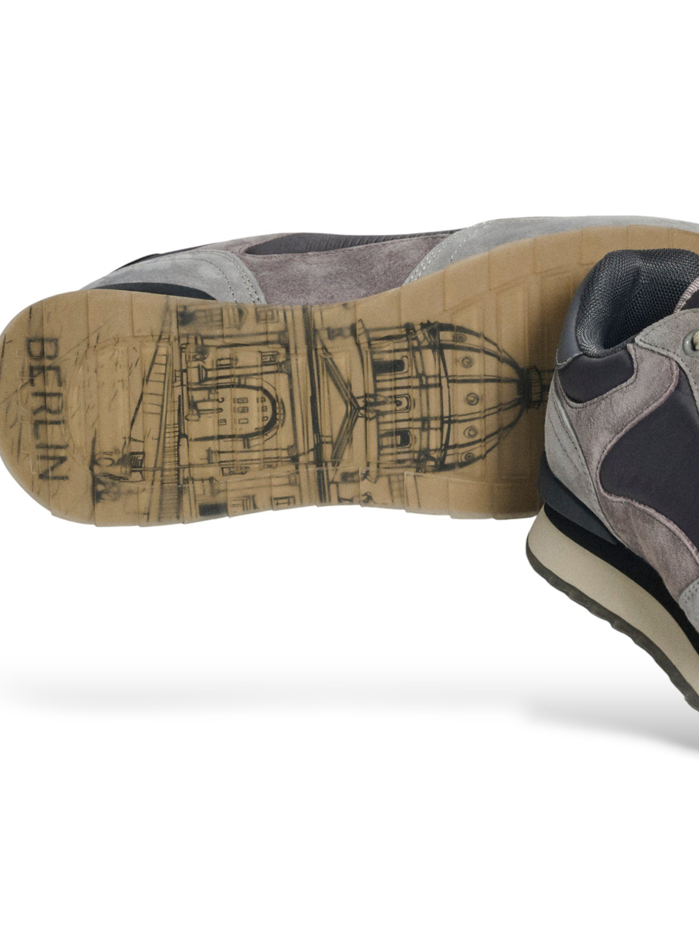 Sapatilhas City em Pele