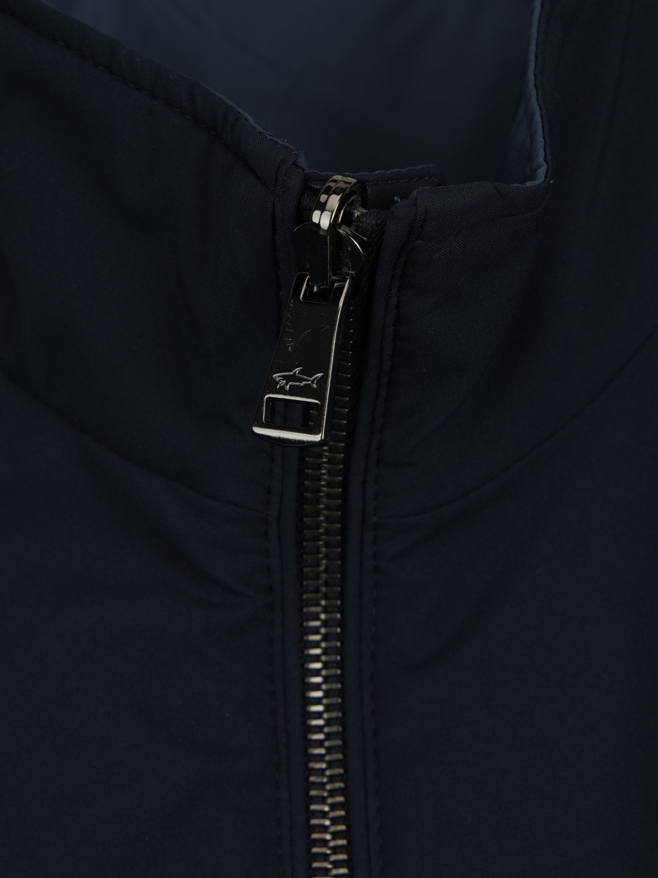 Blus�o Revers�vel com Gola Subida