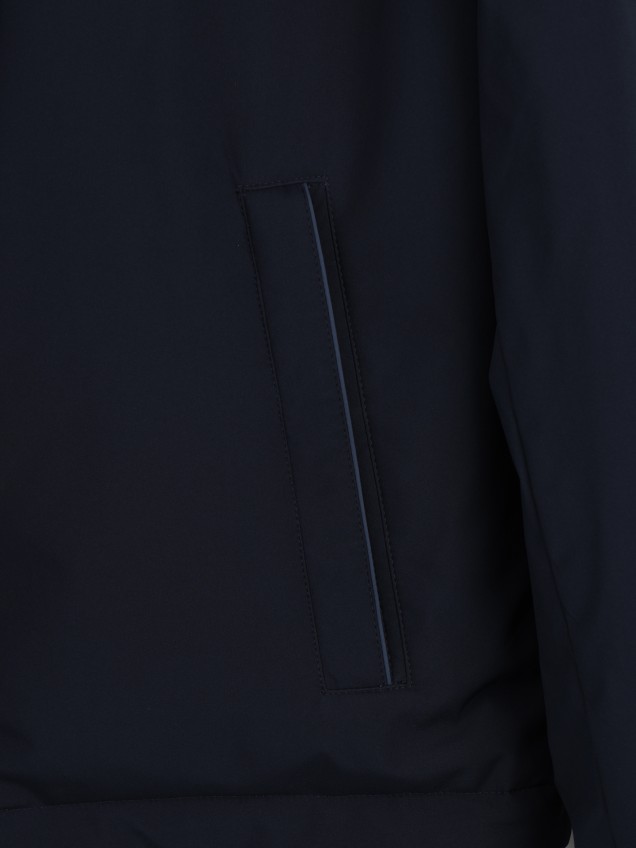 Blusão Reversível com Gola Subida