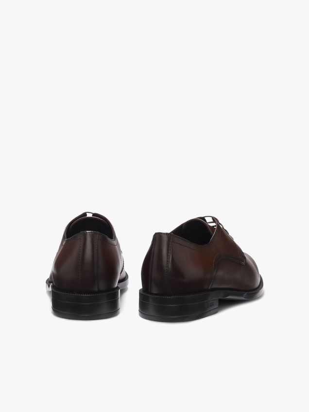 Sapatos Derby em Pele