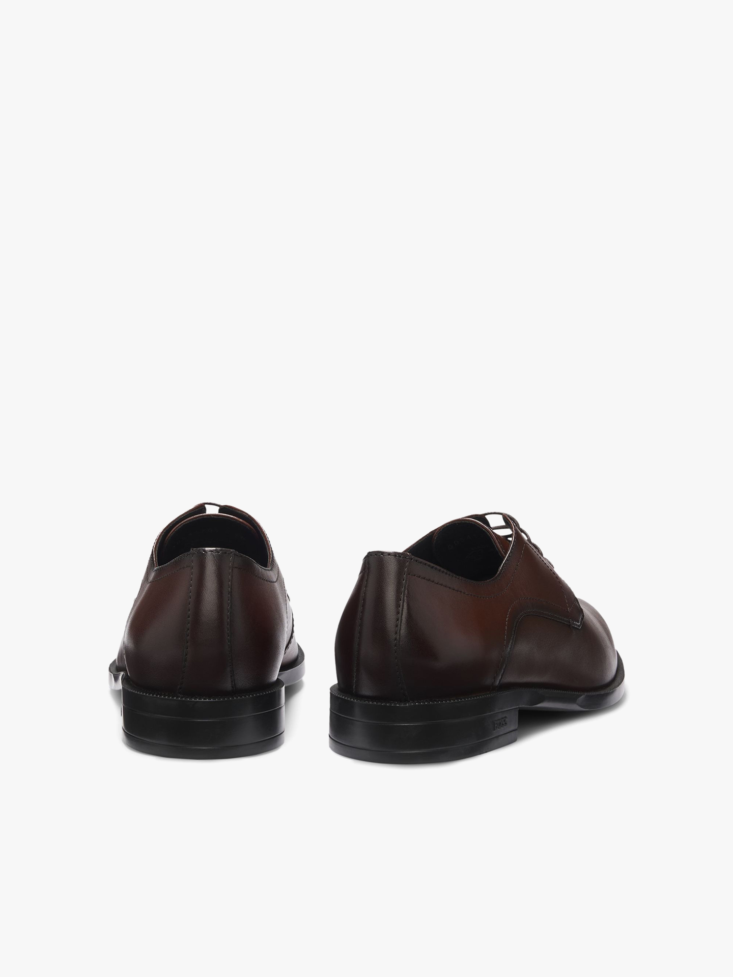 Sapatos Derby em Pele