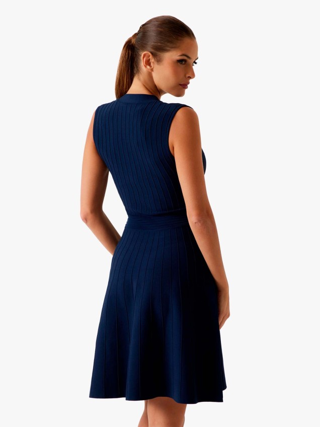 Vestido de Malha Canelada sem Mangas Amber