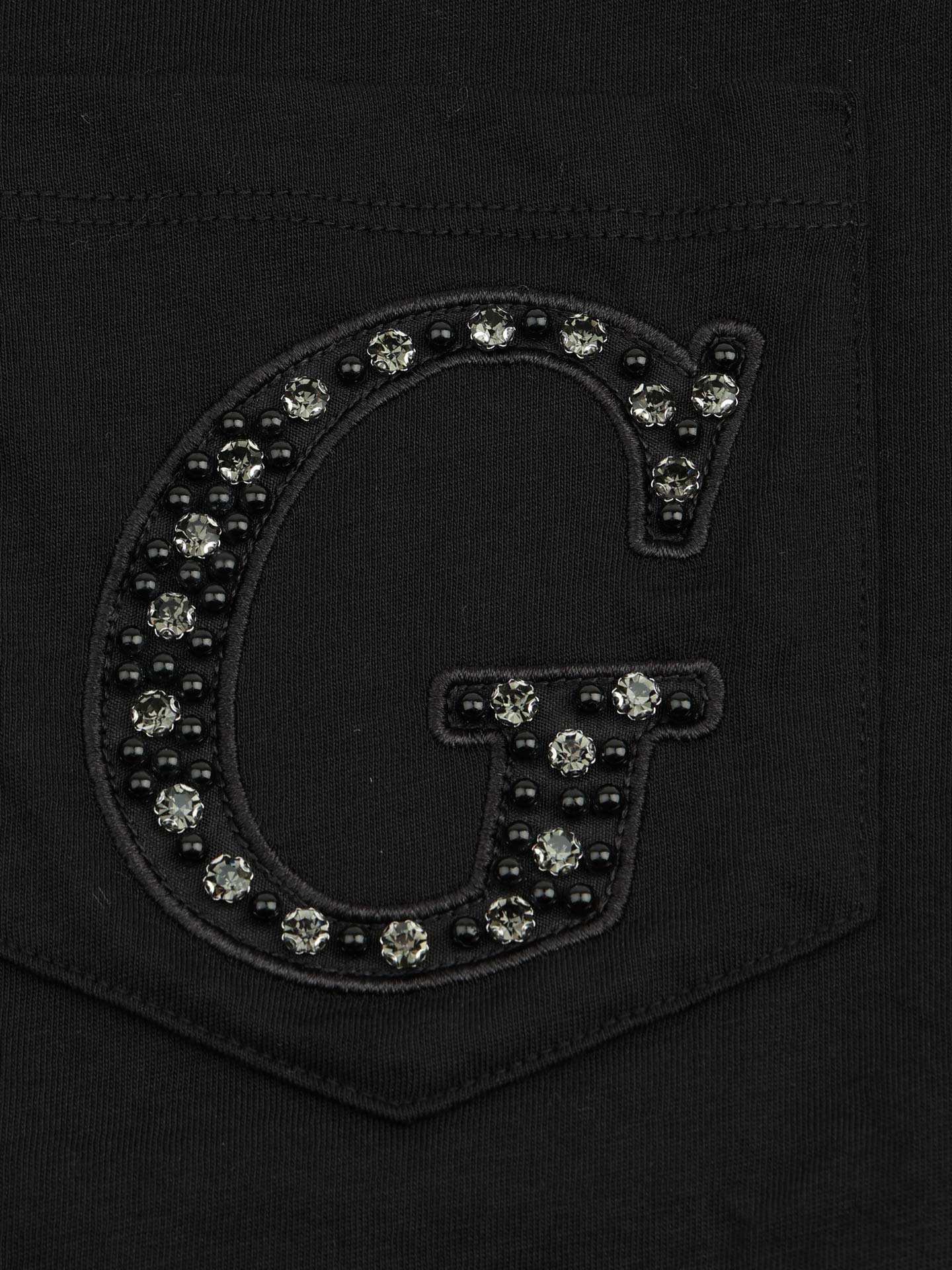 T-shirt com Bolso e Pérolas