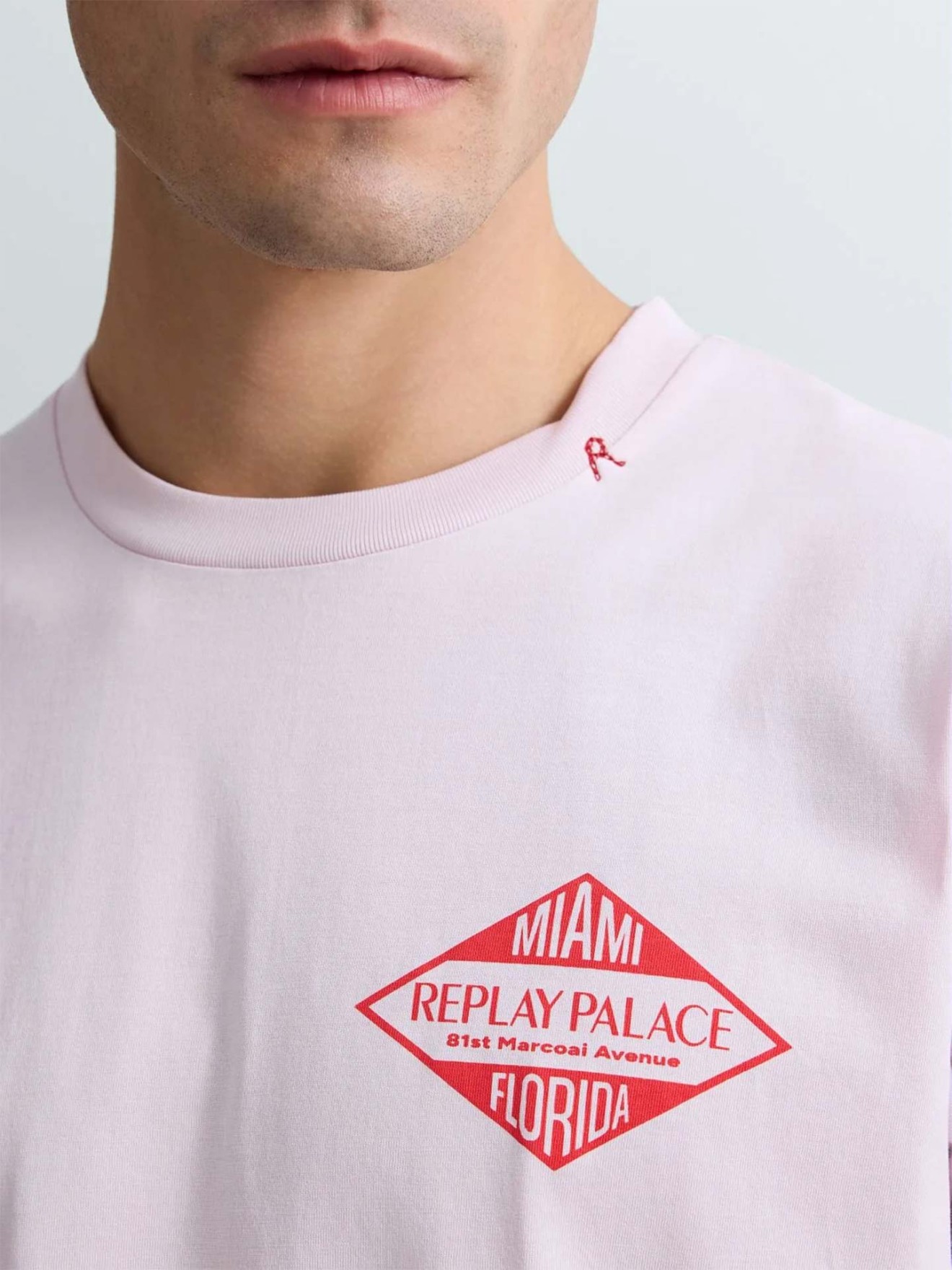 T-shirt com Estampado Gr�fico