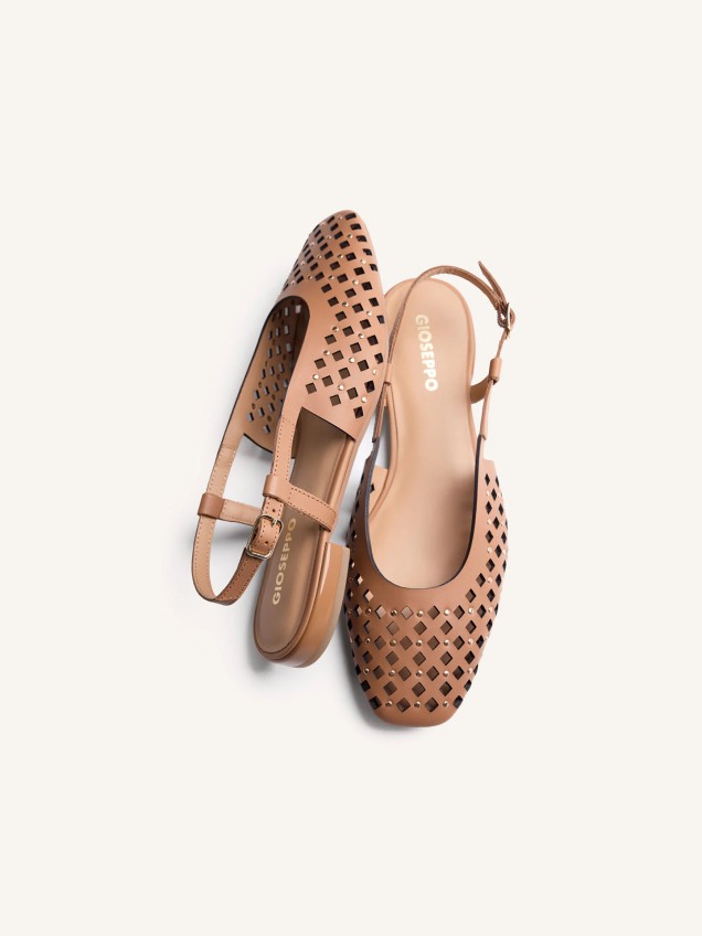 Sabrinas Kyaka em Pele