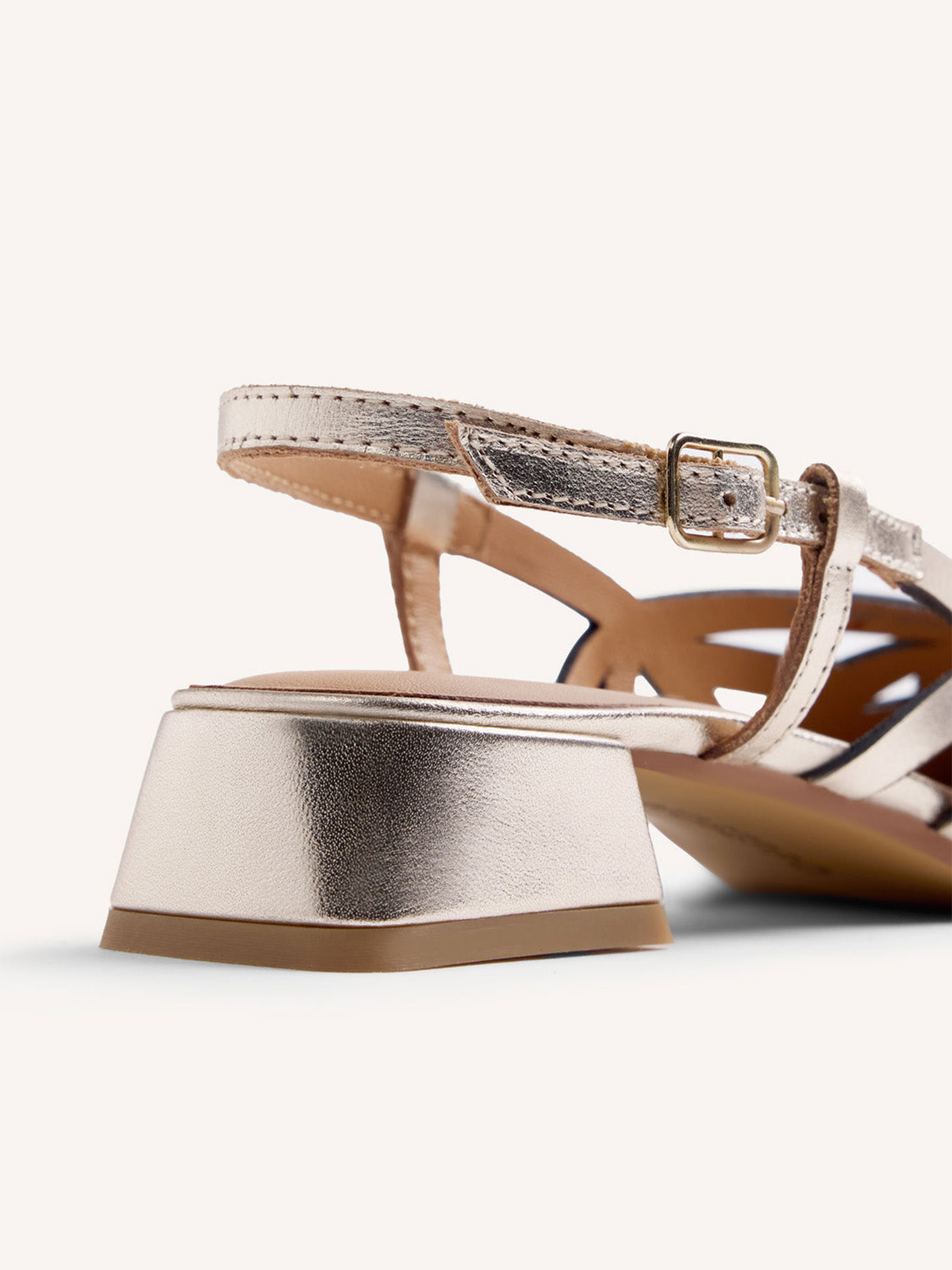 Sapatos Slingback Rothbury em Pele