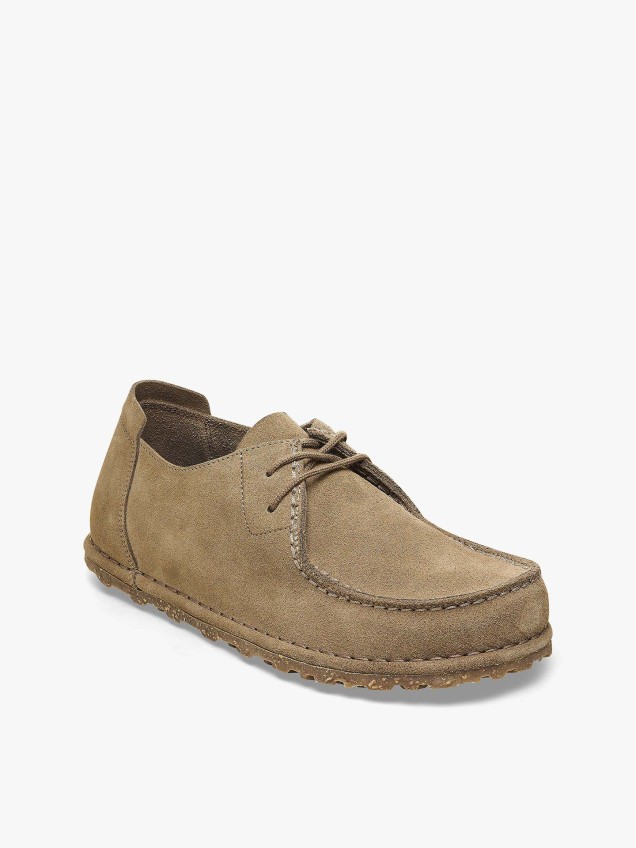 Sapatos Utti em Camurça