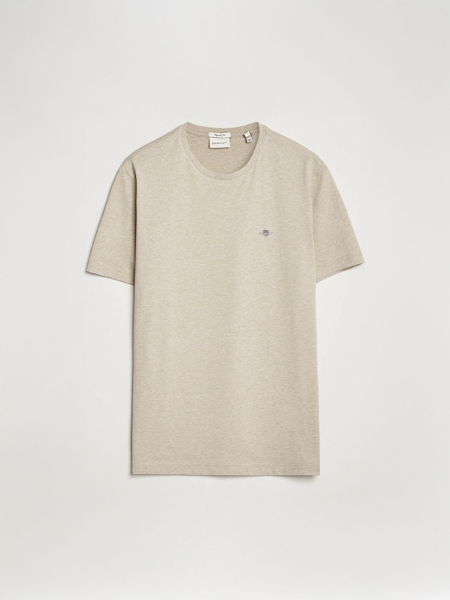 T-shirt com Log�tipo Bordado