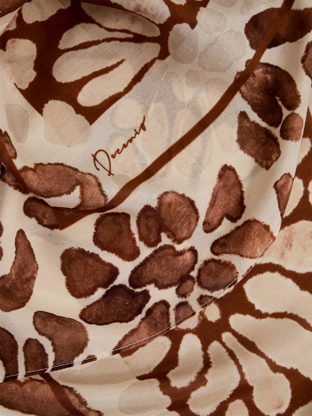 Lenço Quadrado com Estampado Floral