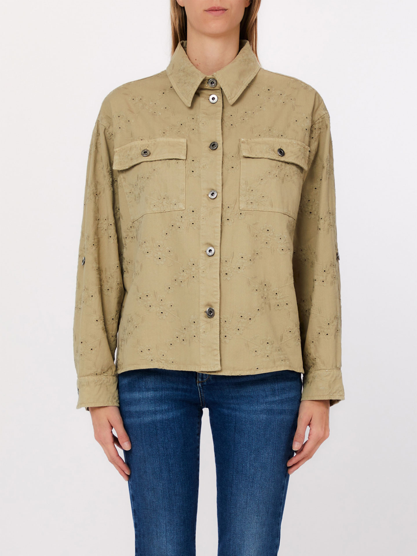 Camisa com Bordado Perfurado