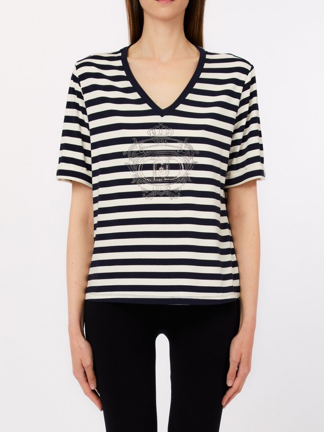 T-shirt �s Riscas com Decote em V