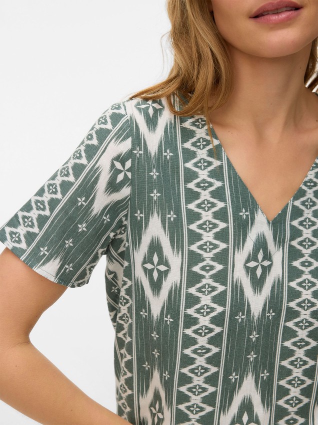 Blusa Estampada com Decote em V