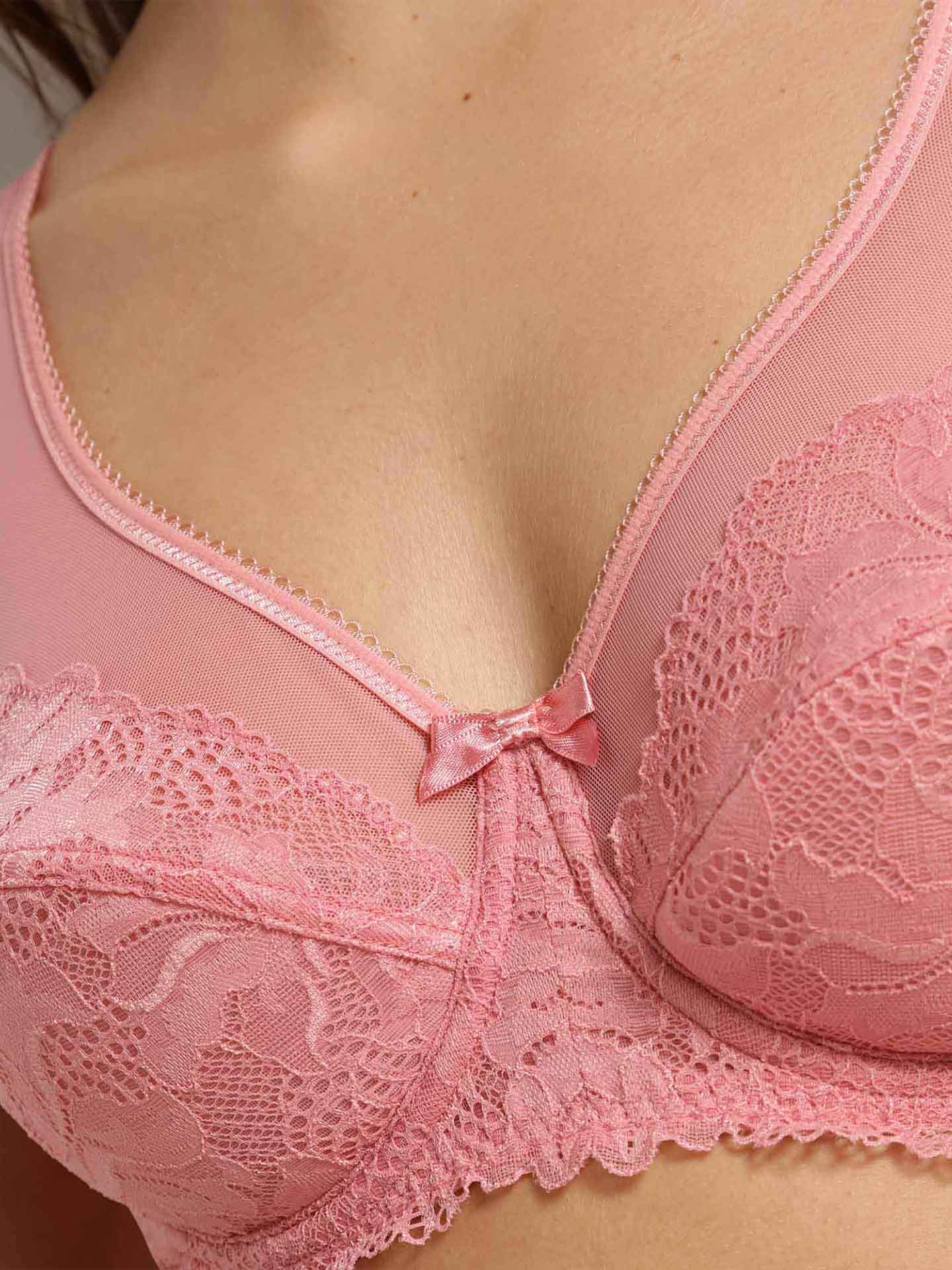 Soutien com Aro e Renda Generous Essentiel