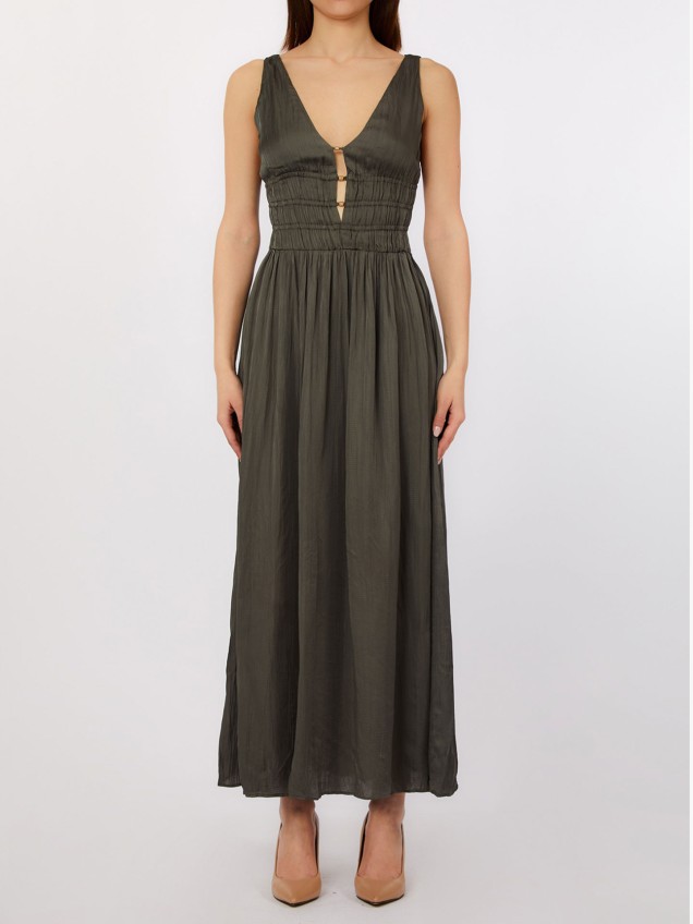Vestido com Decote em V