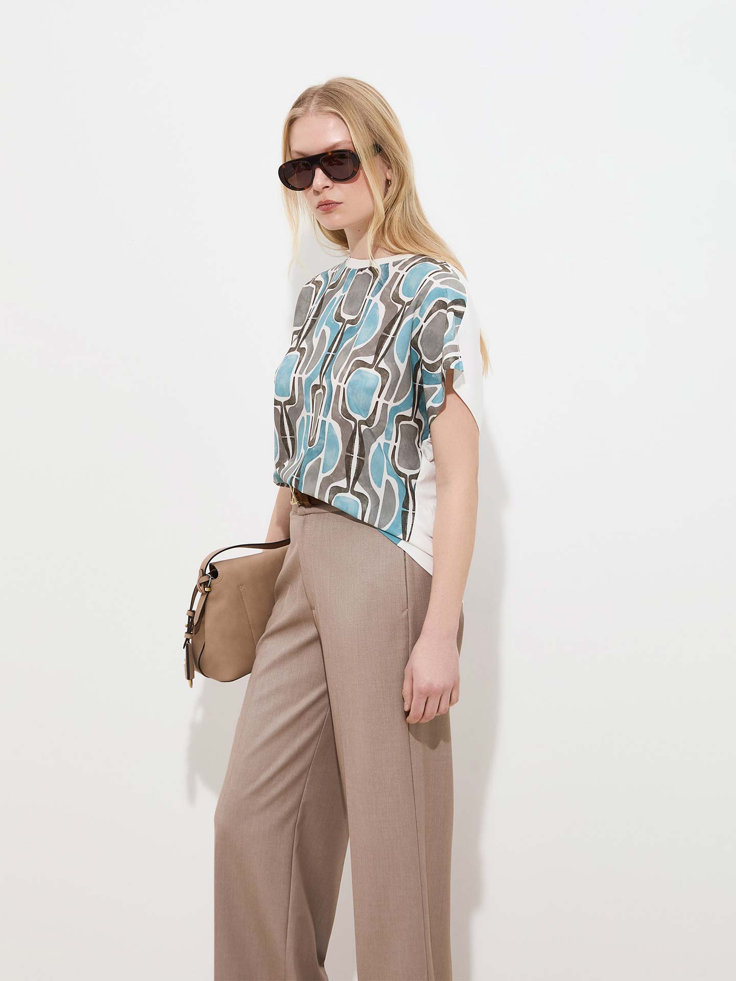 Blusa Fluída com Estampado