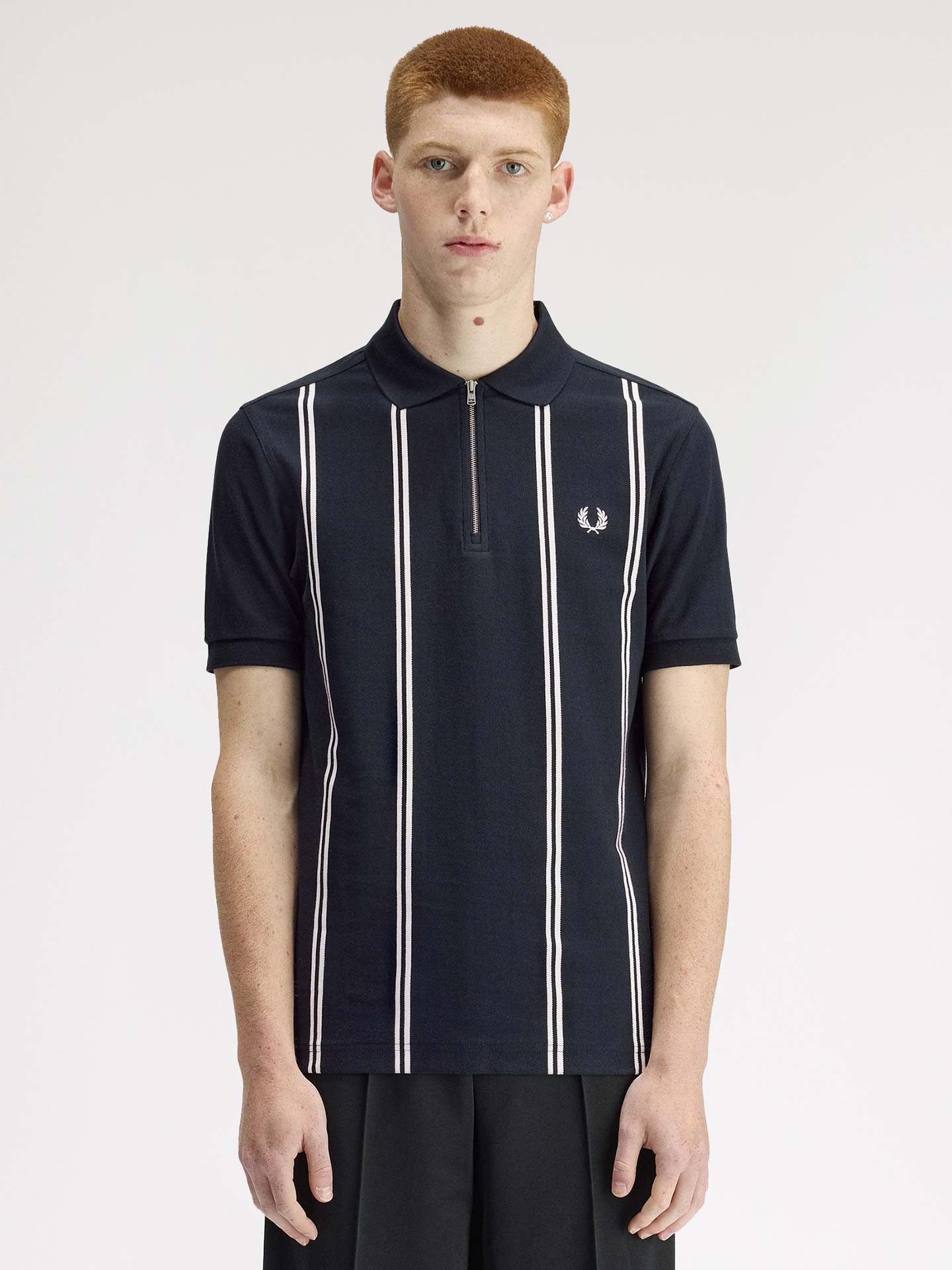 Polo Piqué com Riscas e Meio Fecho M2419